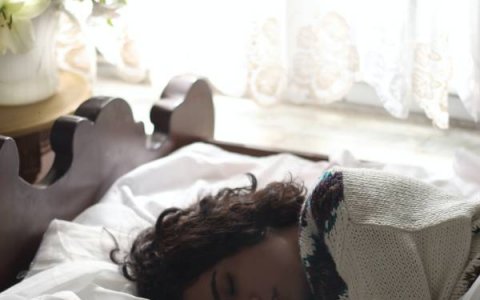The Best Direction To Sleep in Australia: Science, Feng Shui & Vastu